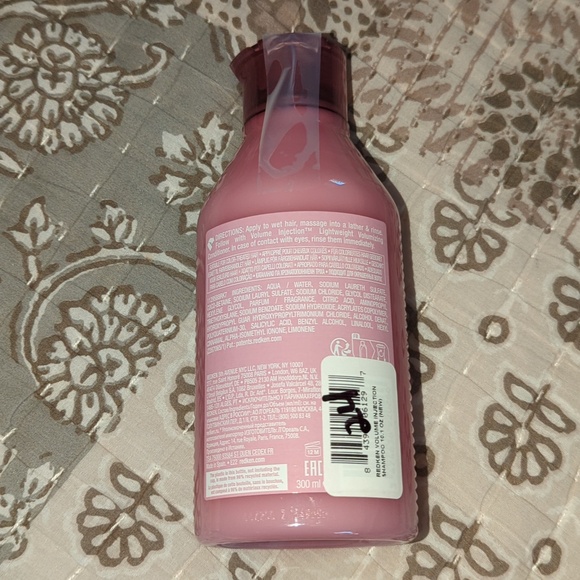 Redken Volume Injection Volumizing Shampoo. - Picture 2 of 2